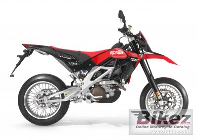 2011 Aprilia SXV 4.5 photo